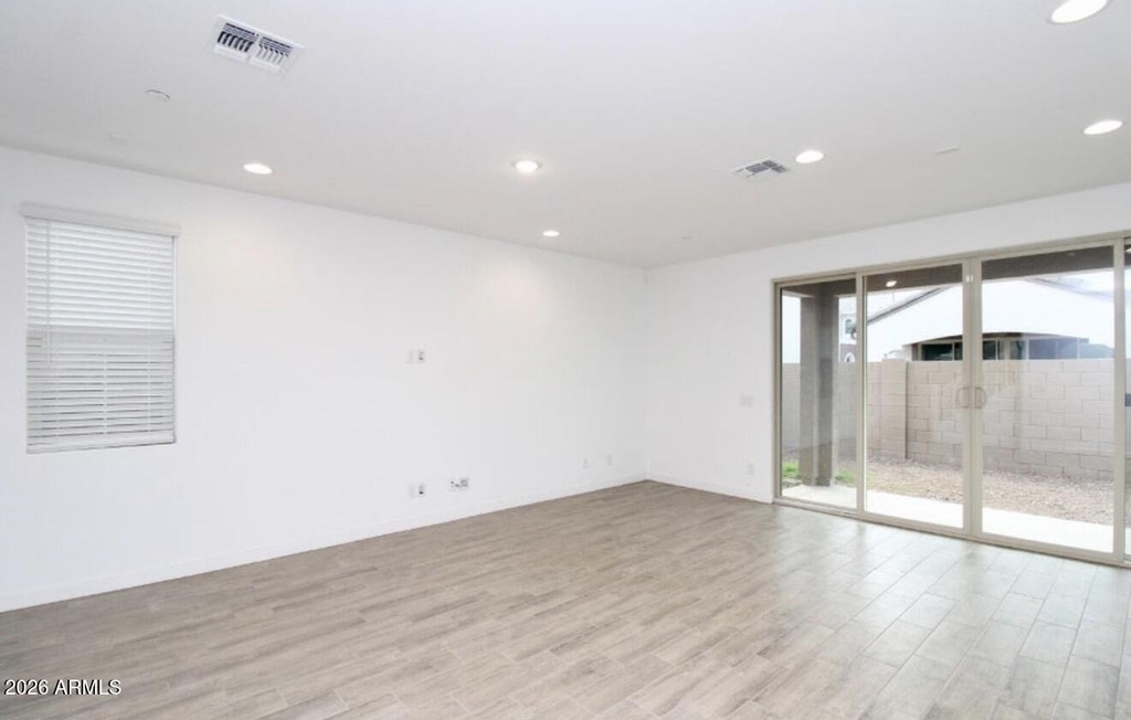 664 S Melvin Street - Photo 3