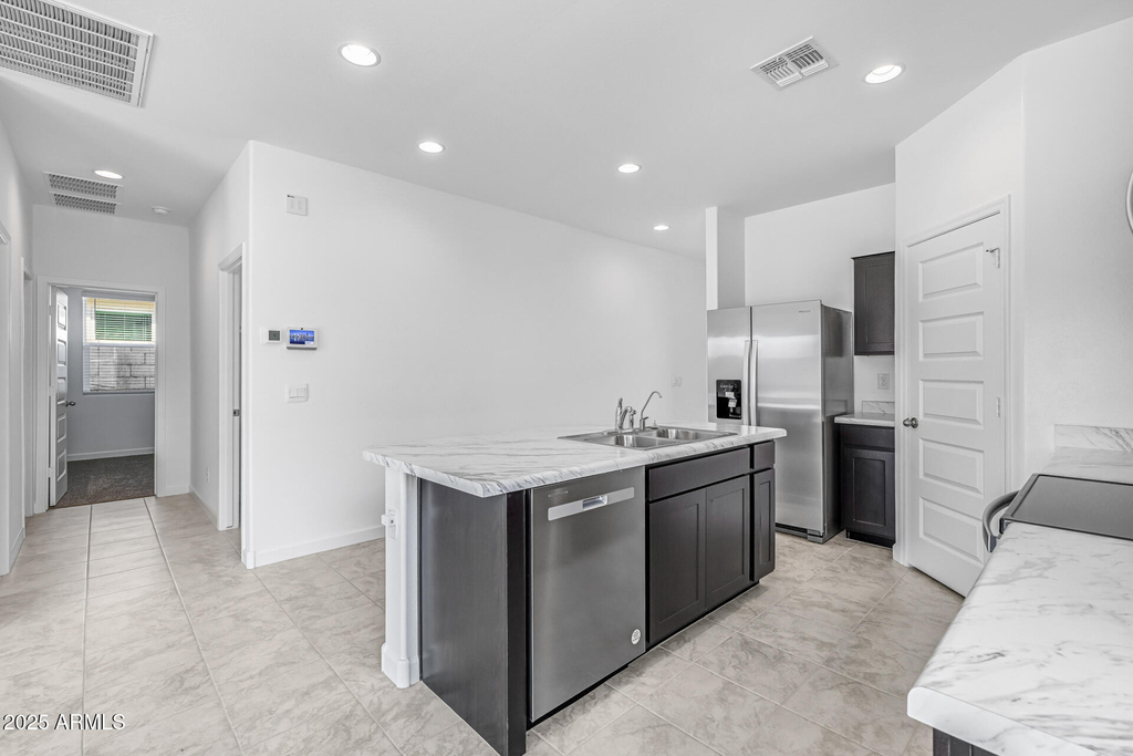 38125 W Excussare Way - Photo 8