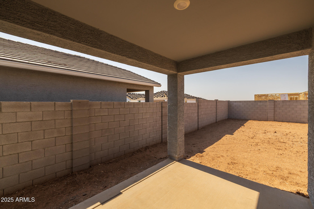 38125 W Excussare Way - Photo 22