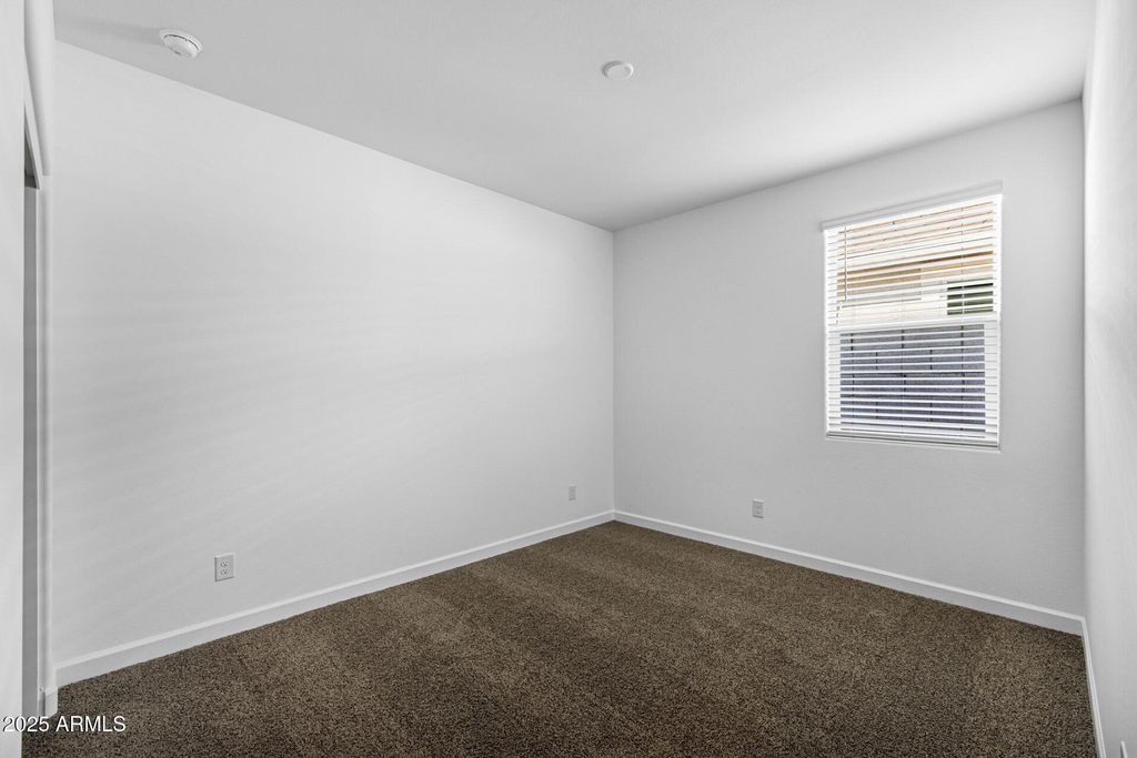 38125 W Excussare Way - Photo 14