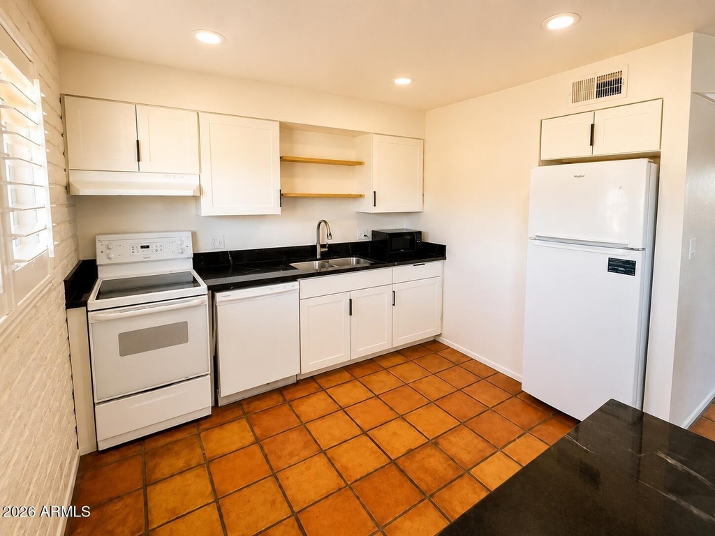 6735 N 16th Street - Photo 1