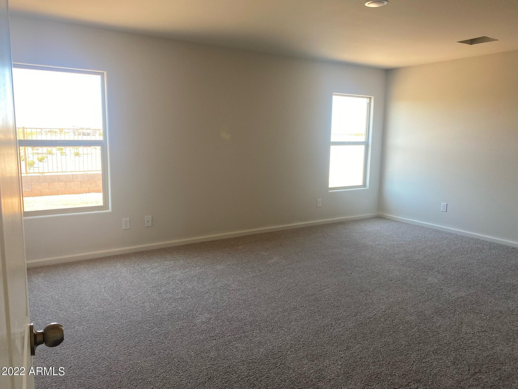 2052 E Velvet Place - Photo 5