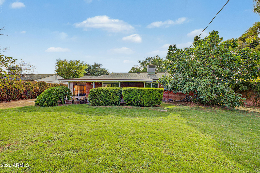 7801 N 17th Drive - Photo 15