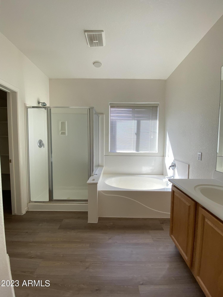 517 S 115th Drive - Photo 9