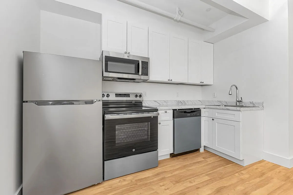 248 West 35th Street - Photo 0