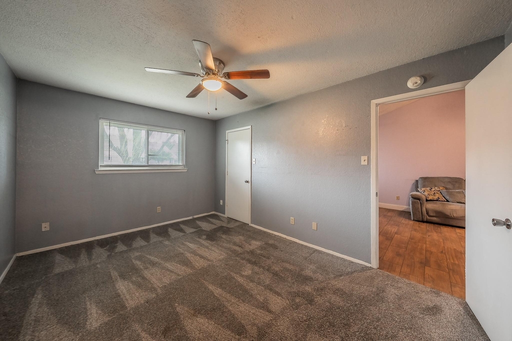 5003 Maryanna Way - Photo 7
