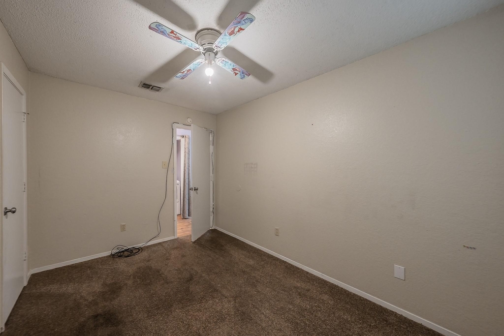 5003 Maryanna Way - Photo 24