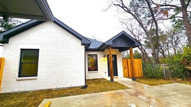 1700 Kendolph - Photo 1