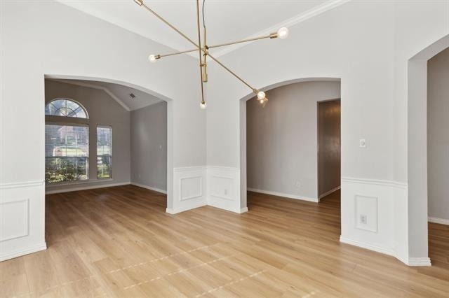 8012 Greenwood Drive - Photo 6
