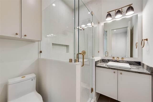 6411 Royal Lane - Photo 29