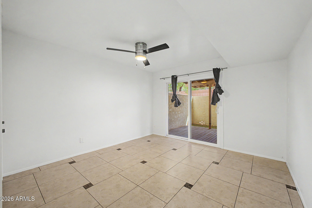 2225 E Catalina Drive - Photo 14
