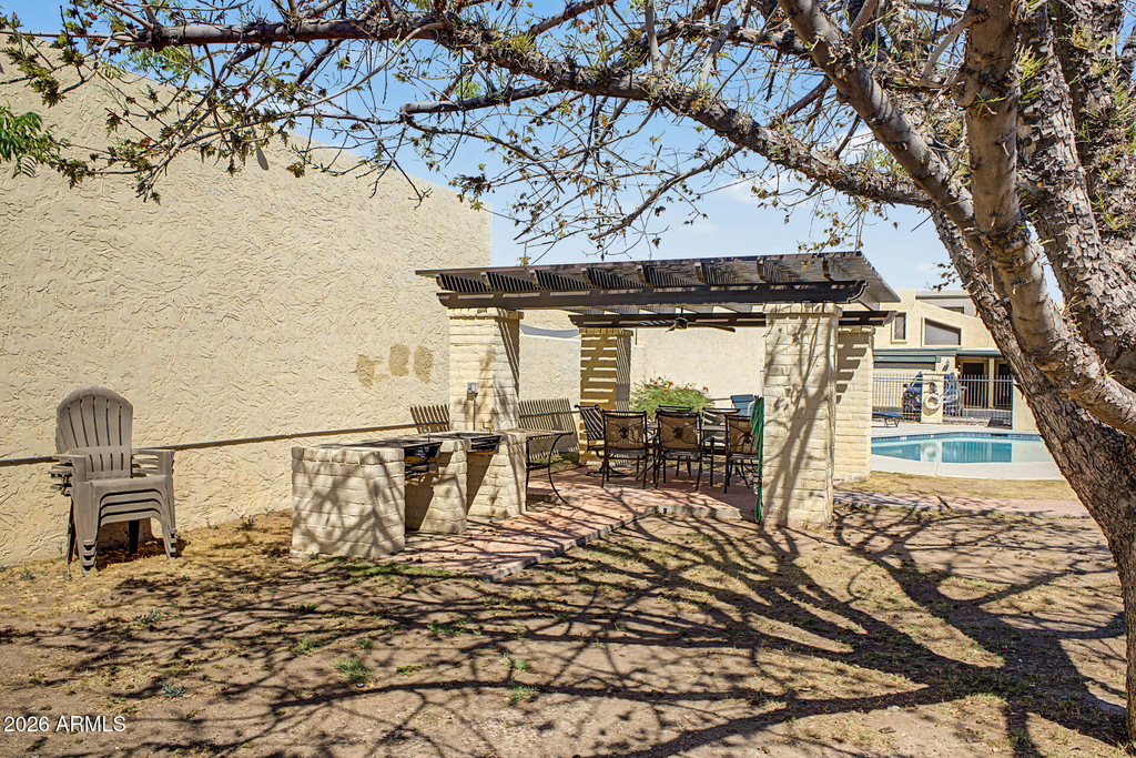 2225 E Catalina Drive - Photo 37