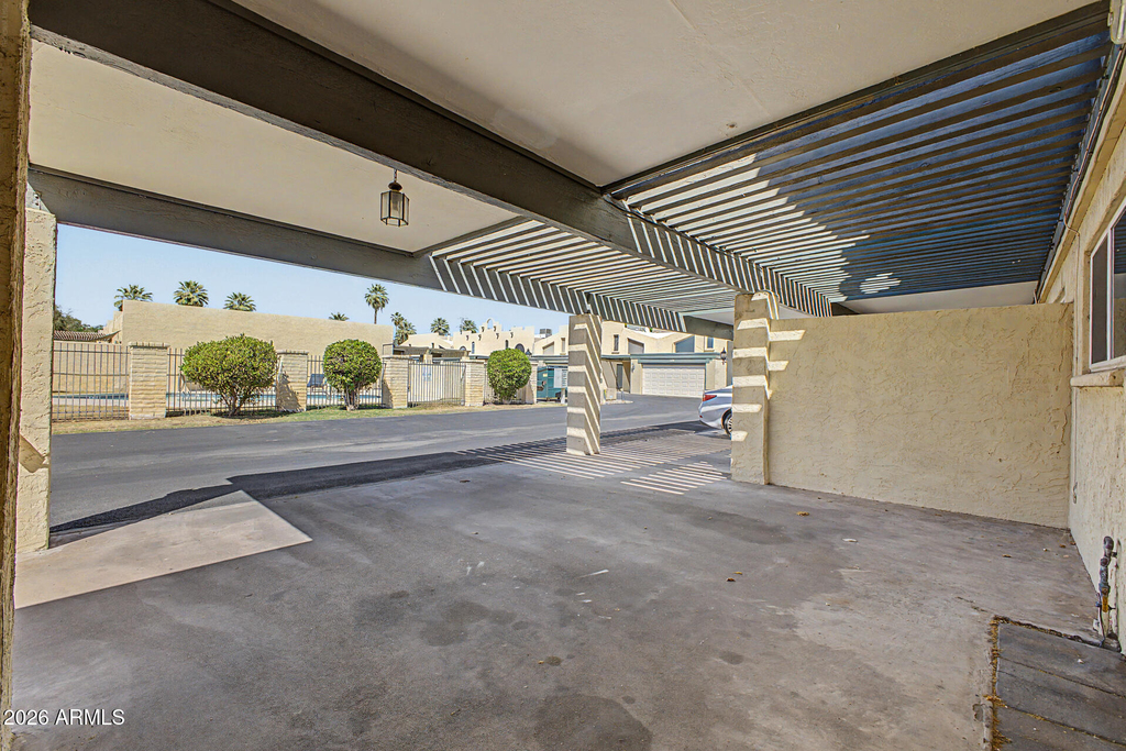2225 E Catalina Drive - Photo 31