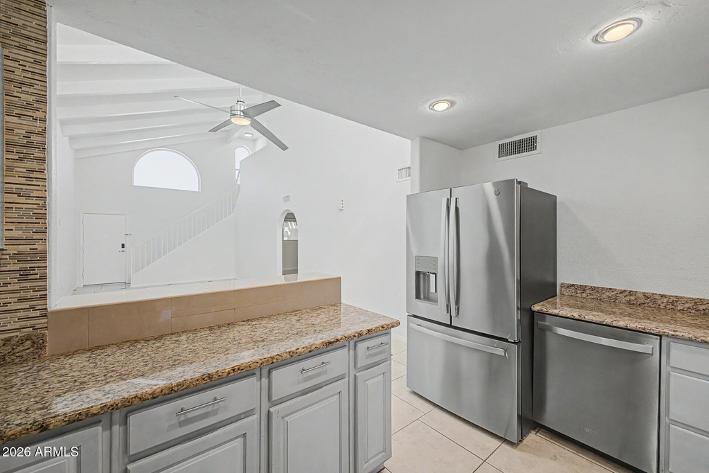2225 E Catalina Drive - Photo 7