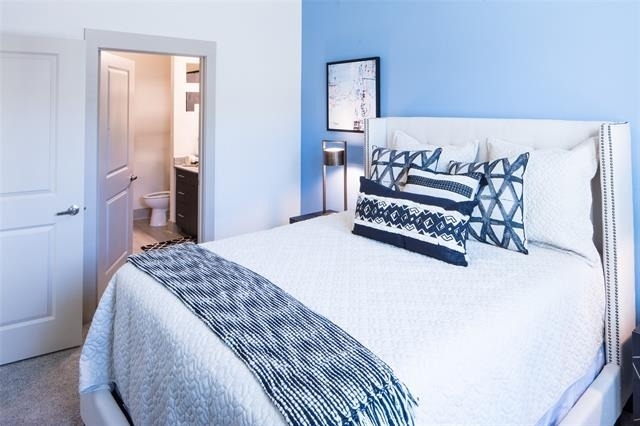 901 N Zang Boulevard - Photo 6