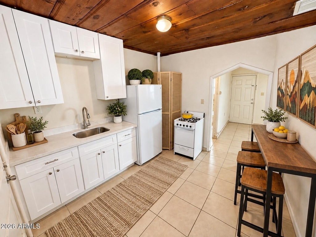 925 E Turney Avenue - Photo 30