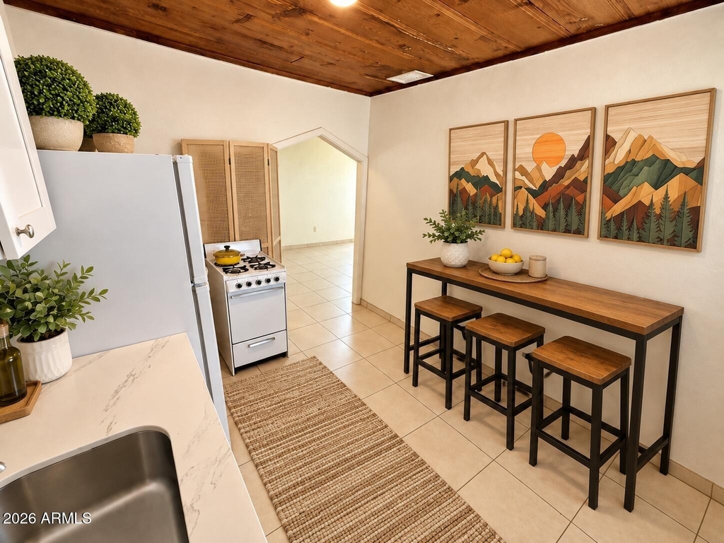 925 E Turney Avenue - Photo 31
