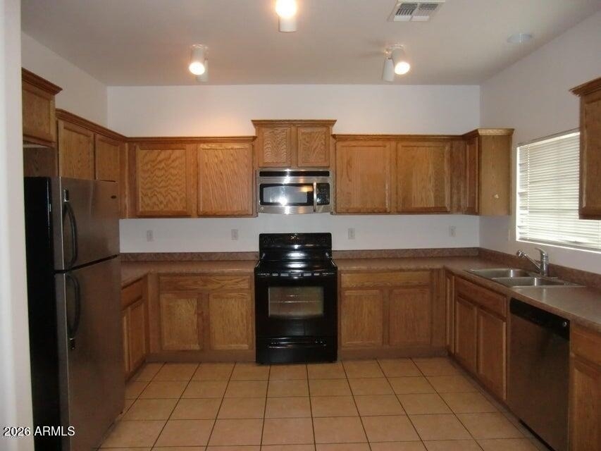 5419 W Shumway Farm Road - Photo 4