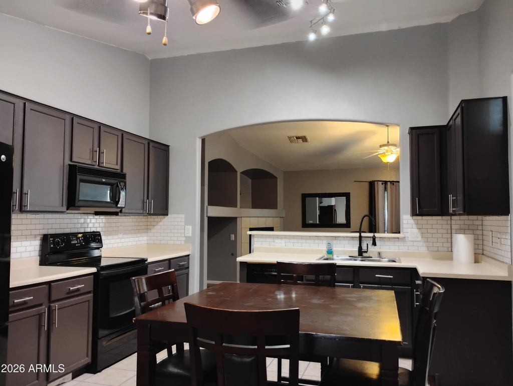 6238 S Cottonfields Lane - Photo 3