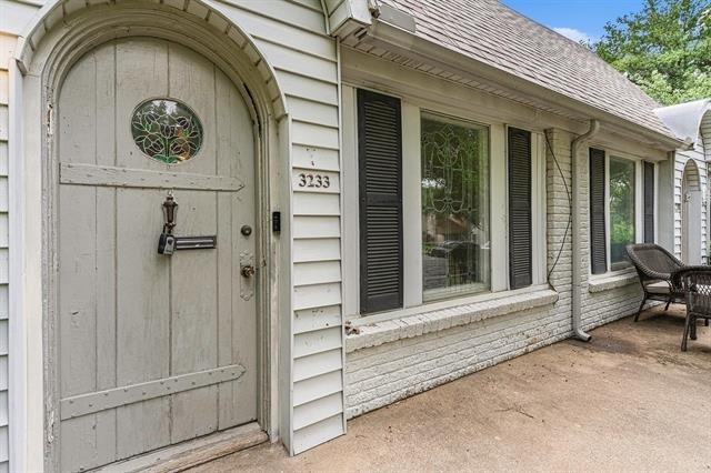 3233 Odessa Avenue - Photo 5