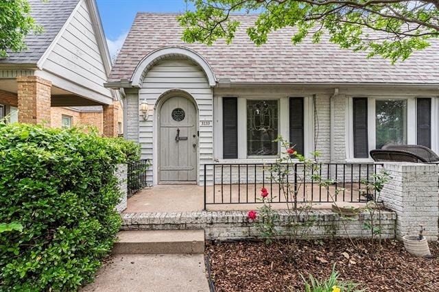 3233 Odessa Avenue - Photo 4