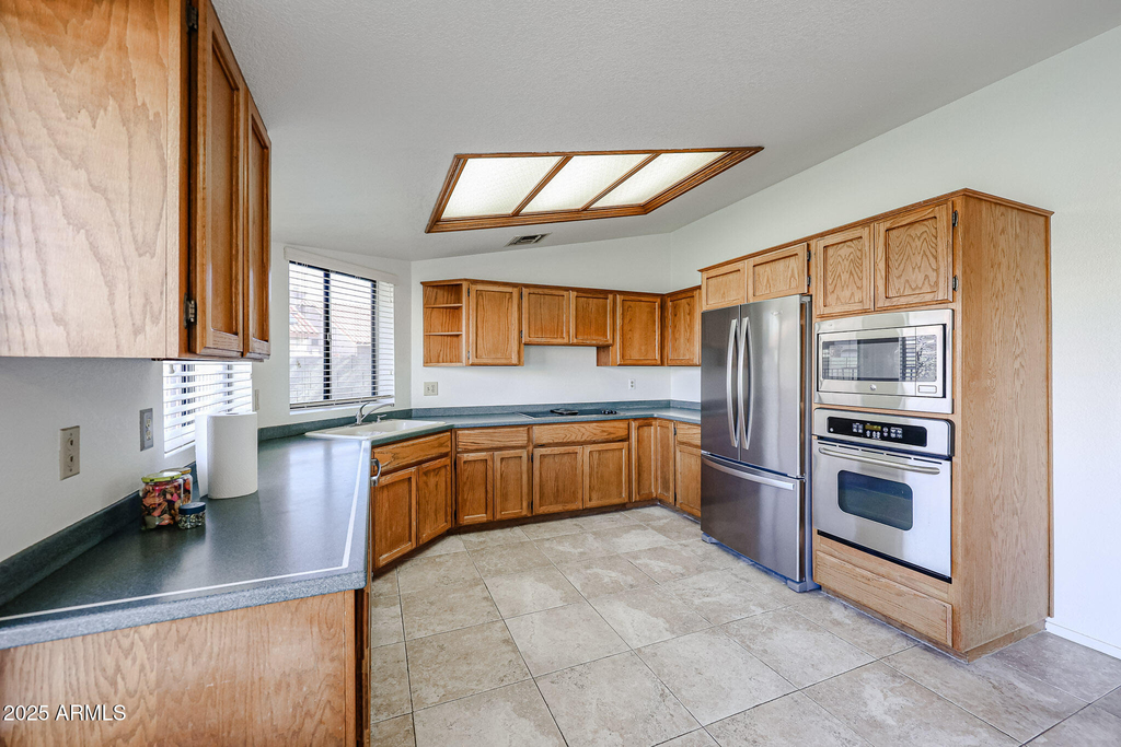 6910 W Kimberly Way - Photo 13