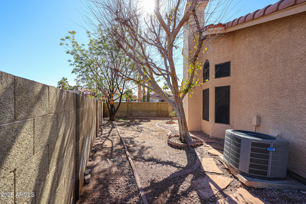 6910 W Kimberly Way - Photo 41