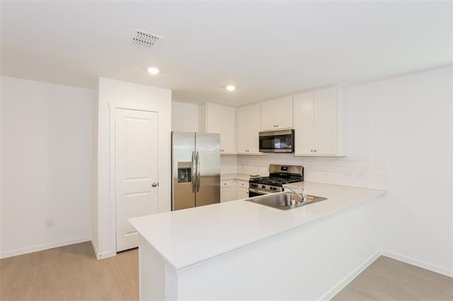 15208 Grappling Irons Lane - Photo 2