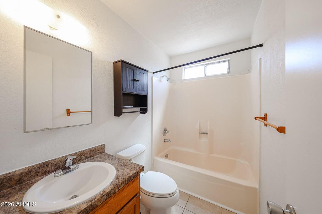1233 E Henry Street - Photo 13
