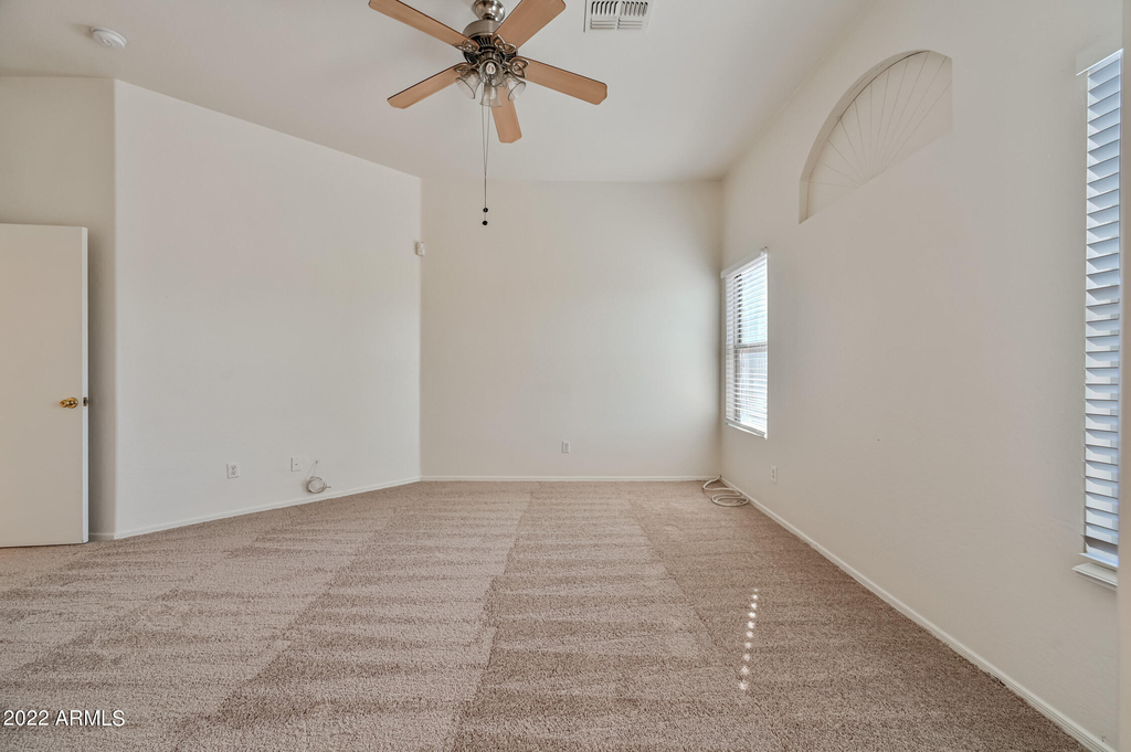 2607 E Anderson Drive - Photo 17