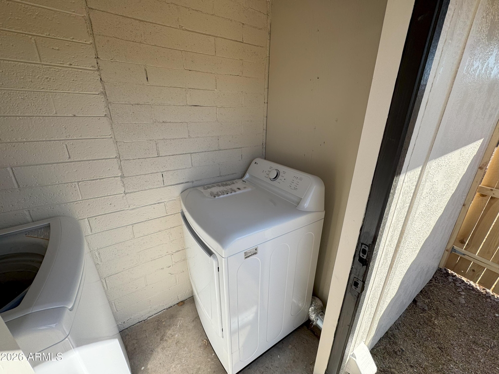 546 S Hobson Road - Photo 8
