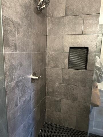 505 Southren Drive - Photo 2