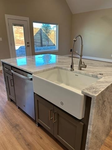 505 Southren Drive - Photo 7