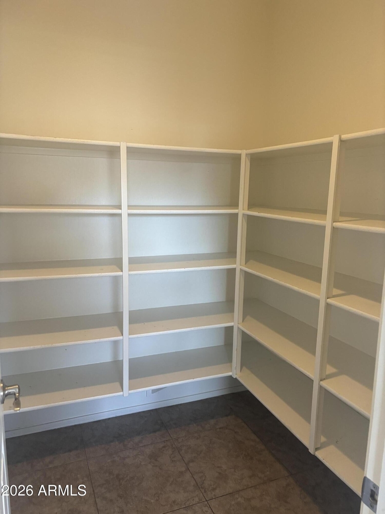 18045 W Carol Avenue - Photo 9