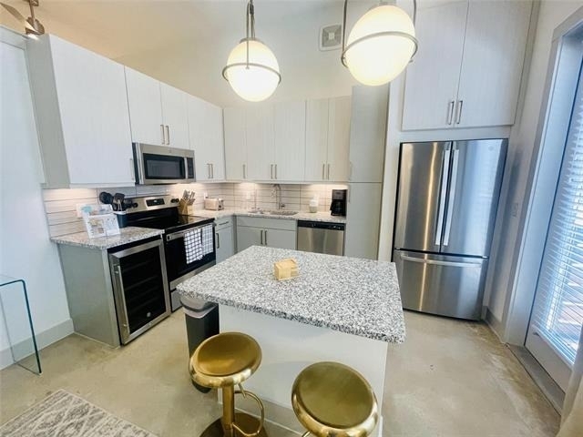 13701 Montfort Drive - Photo 6