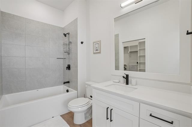 6418 Maple Avenue - Photo 11