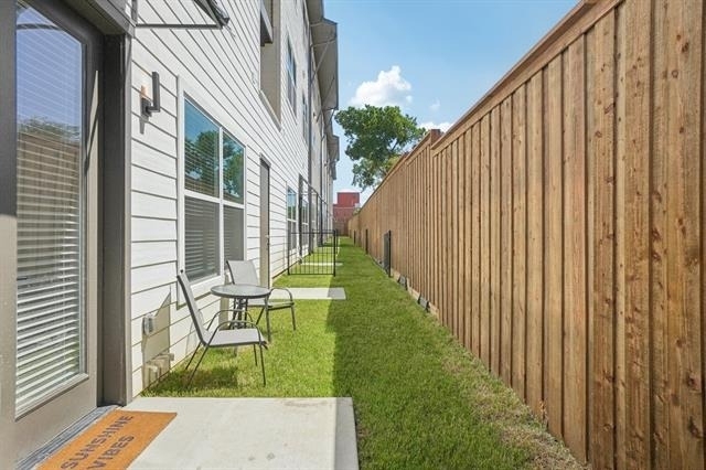6418 Maple Avenue - Photo 15