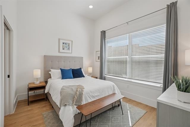 6418 Maple Avenue - Photo 8