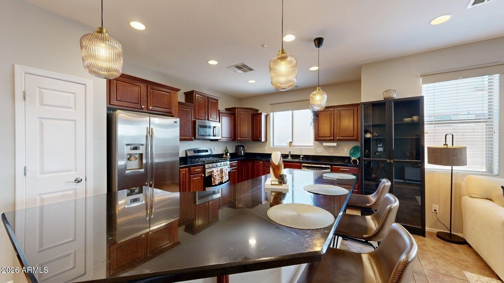3272 E Meadowview Drive - Photo 8