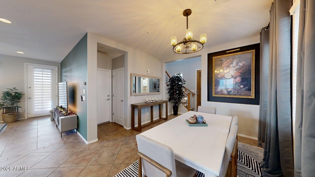 3272 E Meadowview Drive - Photo 5