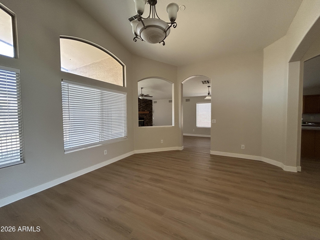 434 E Chicory Place - Photo 10