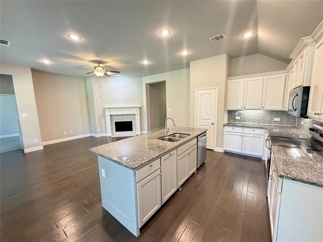 7924 Buttonwood Drive - Photo 9