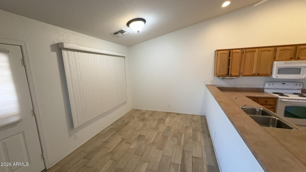 11543 E Milagro Avenue - Photo 3
