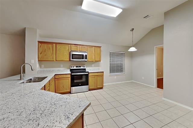 423 Butternut Drive - Photo 5
