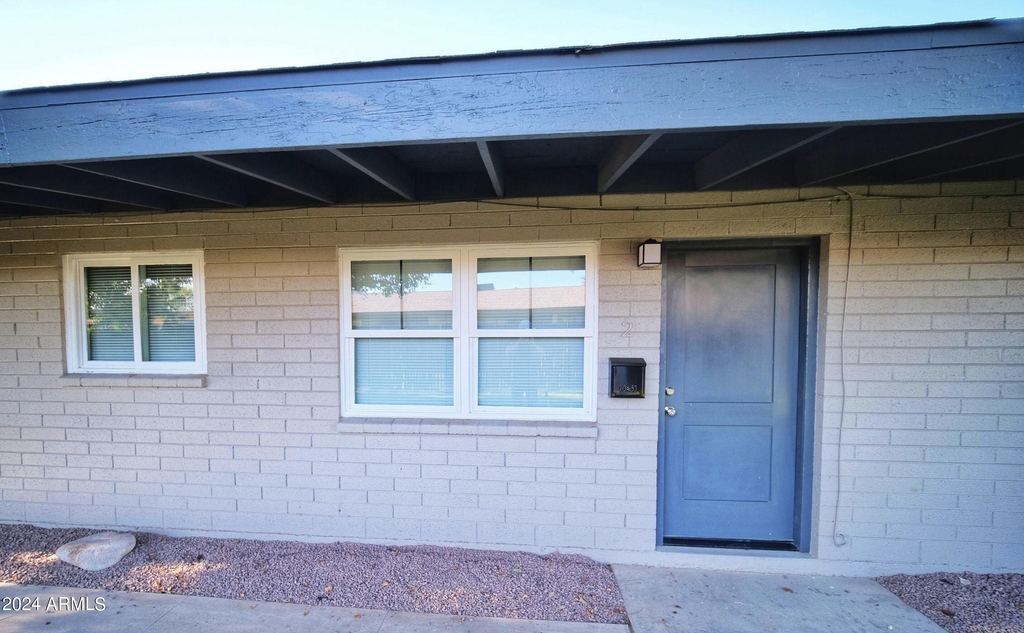 4601 N 12th Avenue - Photo 1