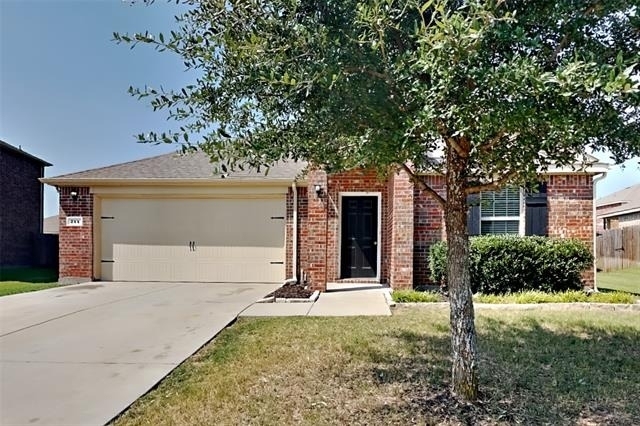 244 Cyrus Street - Photo 0
