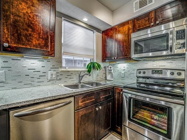 4303 Buena Vista Street - Photo 3