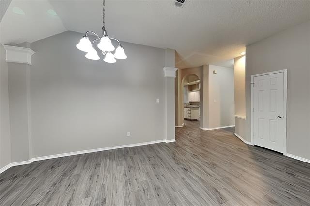 6704 Catalpa Trail - Photo 1