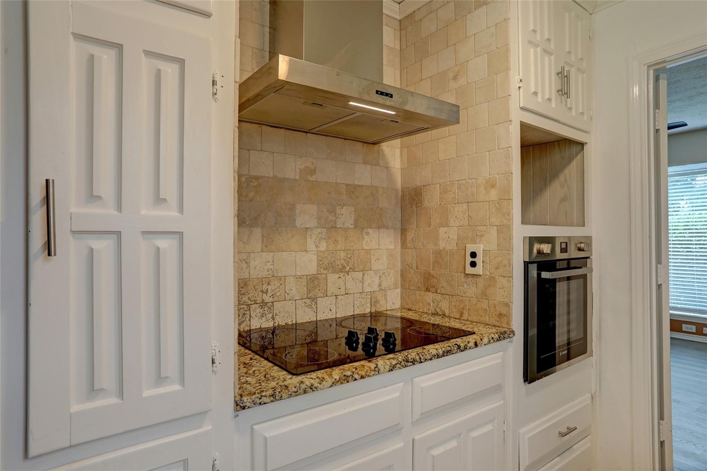 2102 Apollo Road - Photo 8
