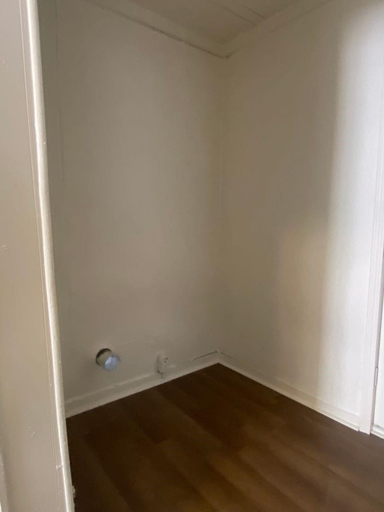 726 Ross Avenue - Photo 9